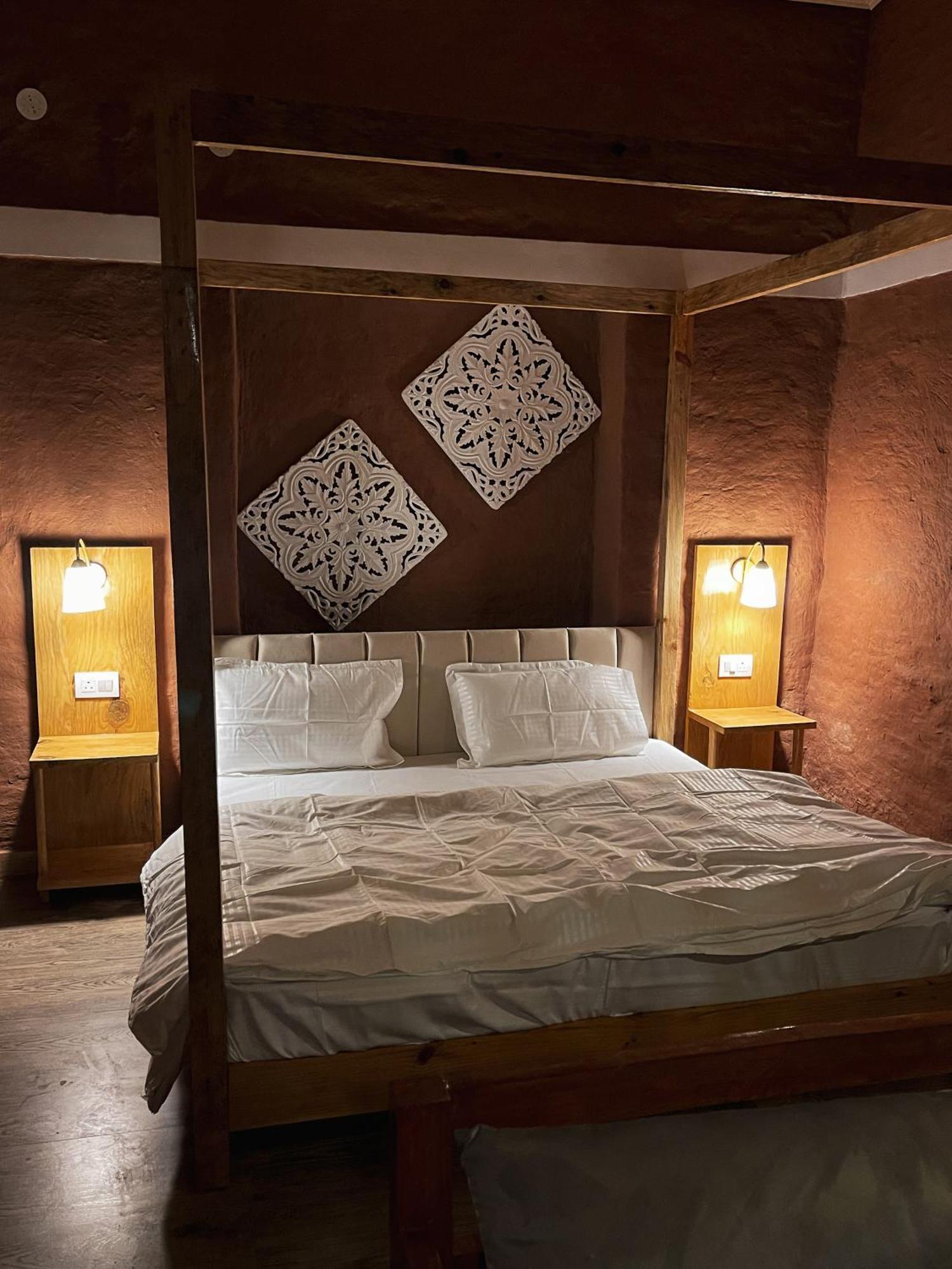 Bsr Farms Resort Pauri Eksteriør billede