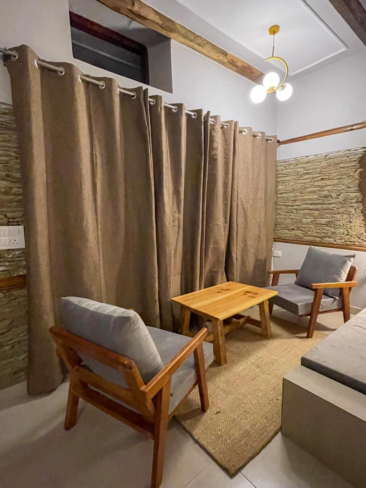 Bsr Farms Resort Pauri Eksteriør billede