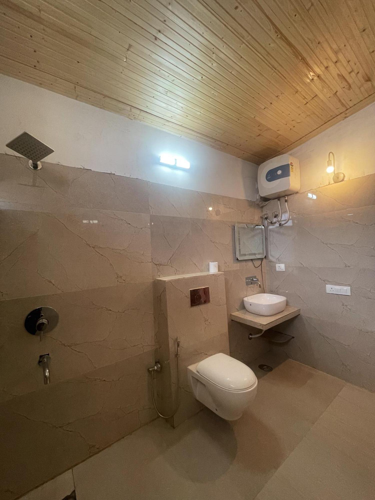 Bsr Farms Resort Pauri Eksteriør billede
