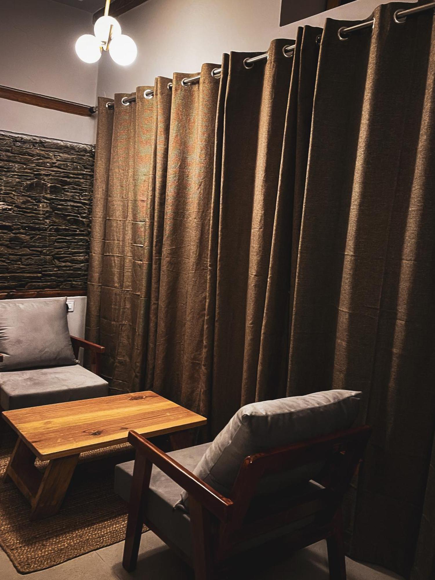 Bsr Farms Resort Pauri Eksteriør billede