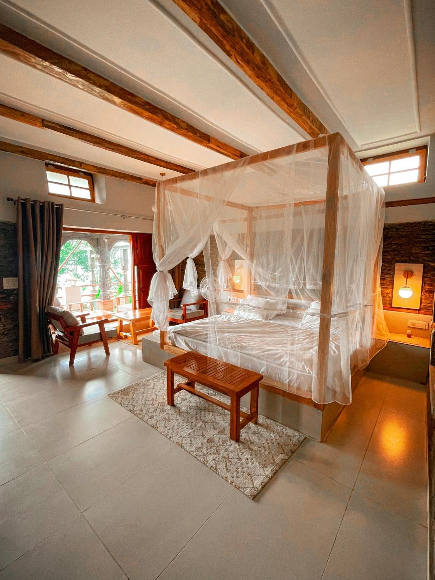 Bsr Farms Resort Pauri Eksteriør billede