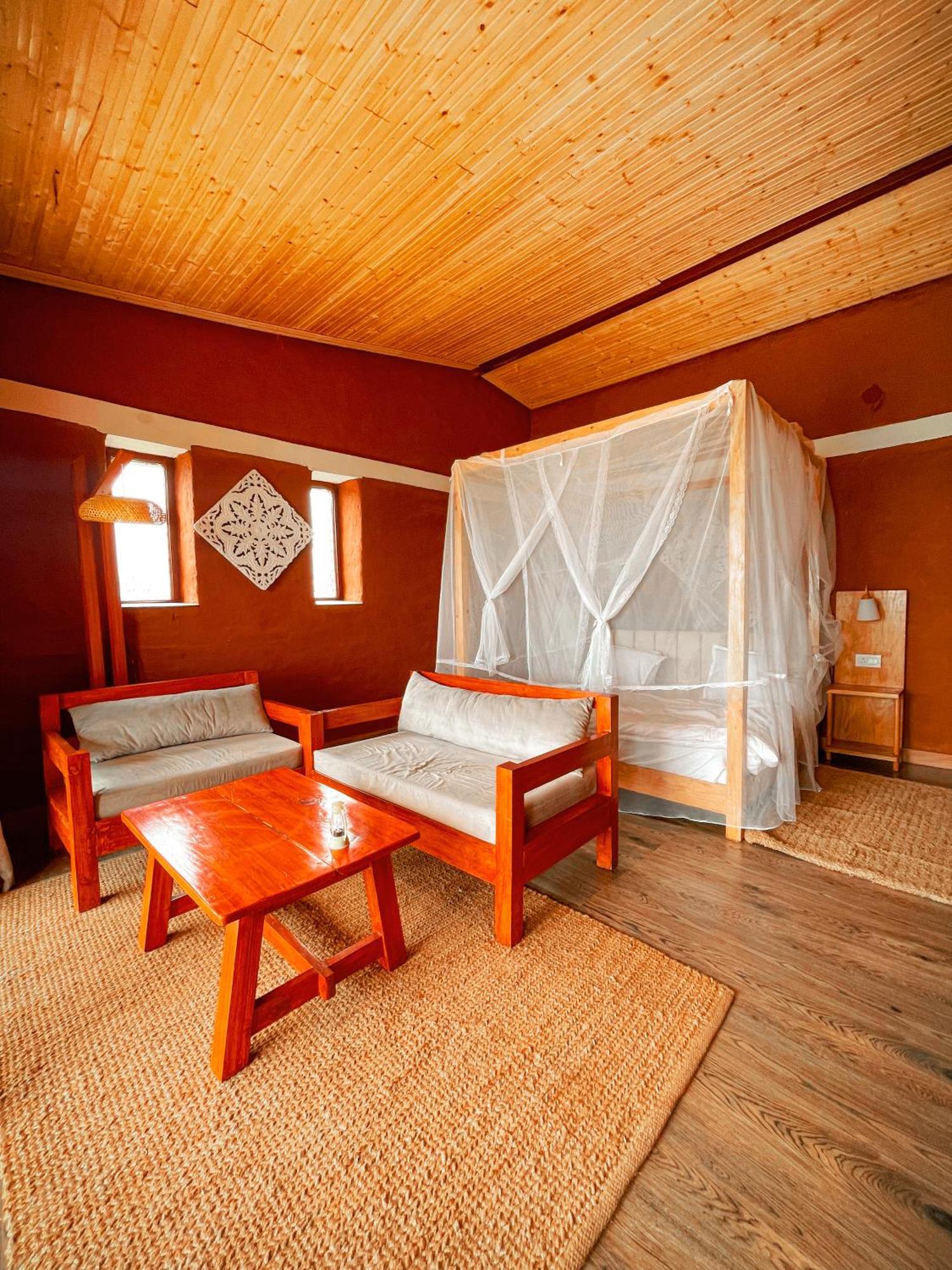 Bsr Farms Resort Pauri Eksteriør billede