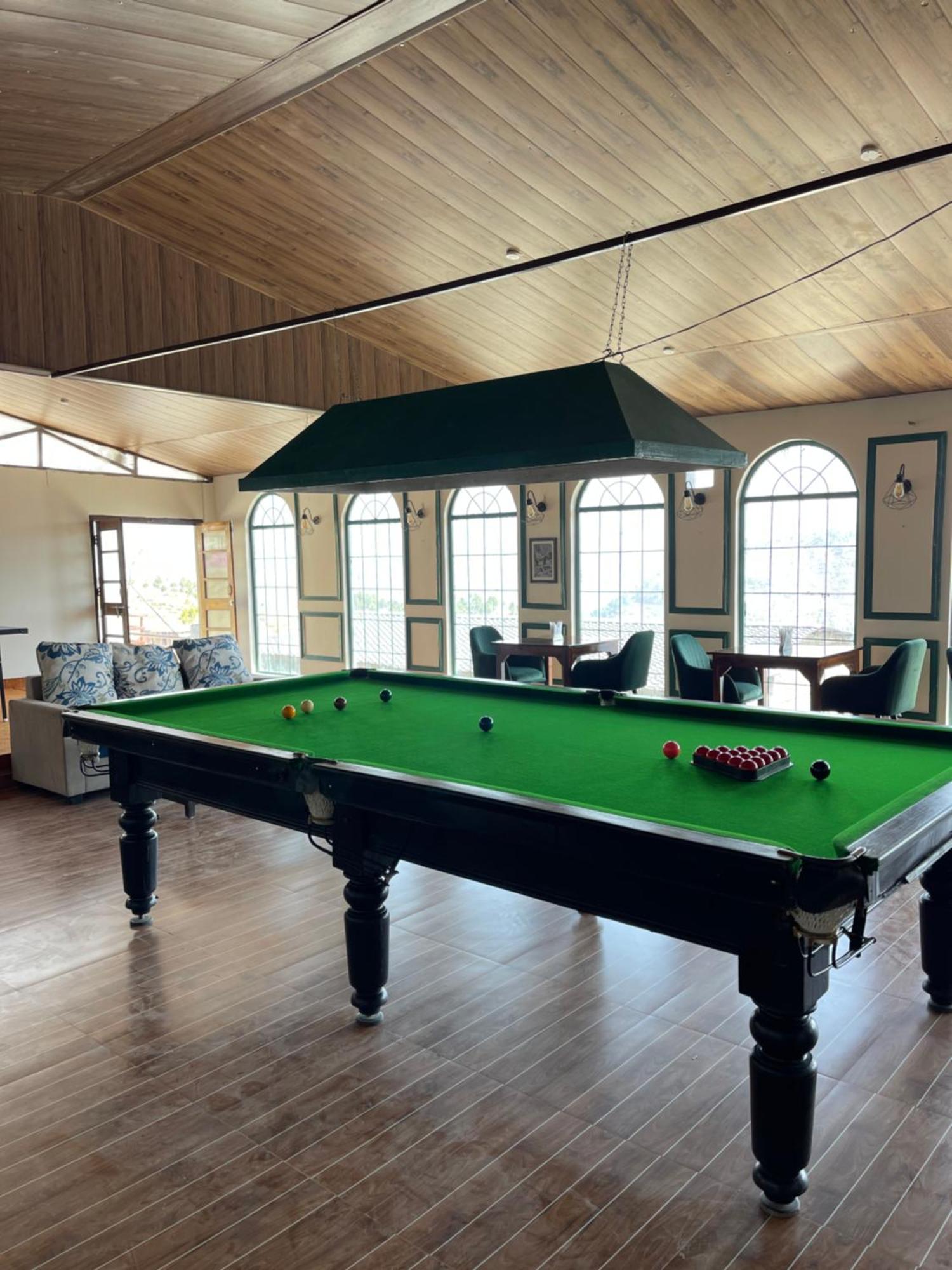 Bsr Farms Resort Pauri Eksteriør billede
